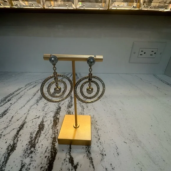 Swarovski Gold Crystal Earrings - Picture 9 of 10